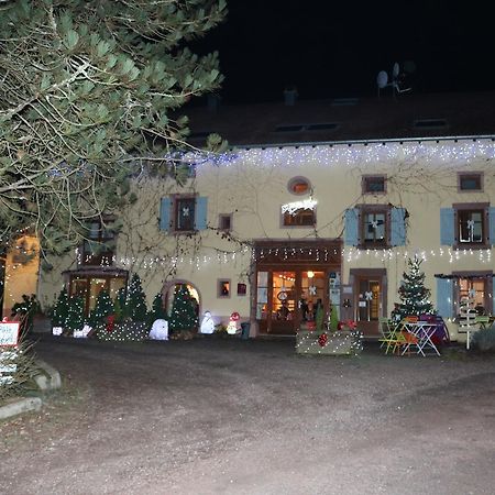 Auberge De La Charriole Taintrux Exteriér fotografie