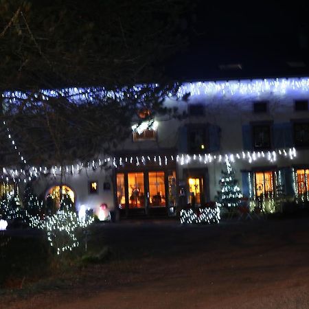 Auberge De La Charriole Taintrux Exteriér fotografie