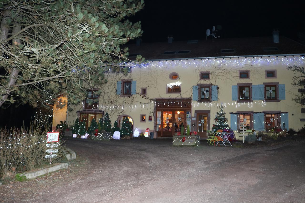 Auberge De La Charriole Taintrux Exteriér fotografie