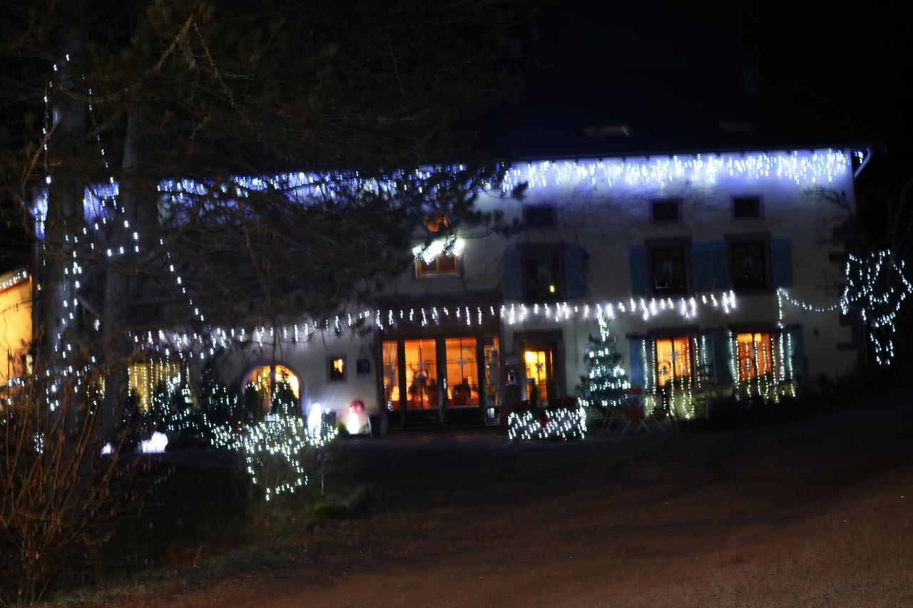 Auberge De La Charriole Taintrux Exteriér fotografie